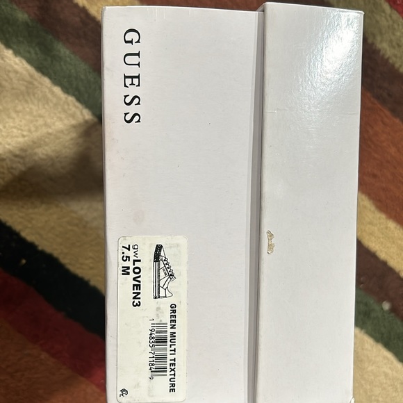 Brand new Guess sneakers for sale - Picture 4 of 4